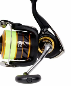 Daiwa Crossfire + J-Braid X4 Braided Line Reel model:2000